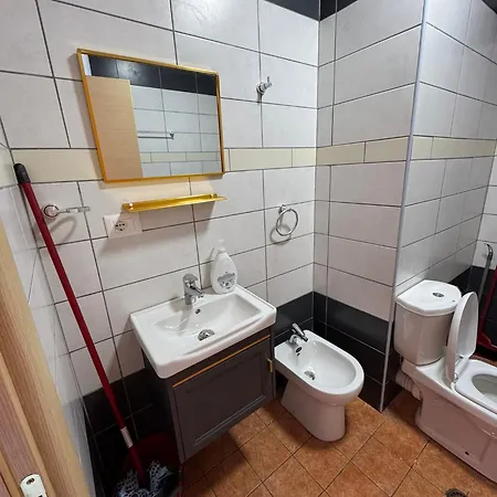 Apartment Golem *