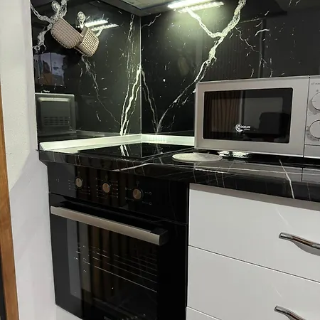 Apartman Golem